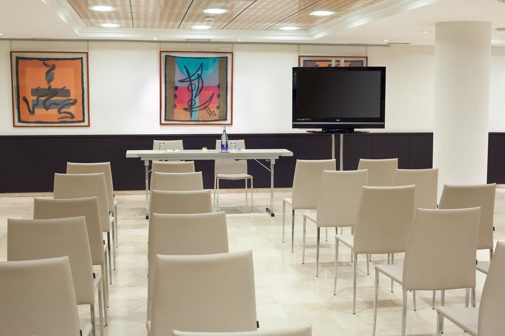 Nh Ciudad De Santander Hotel Facilități foto